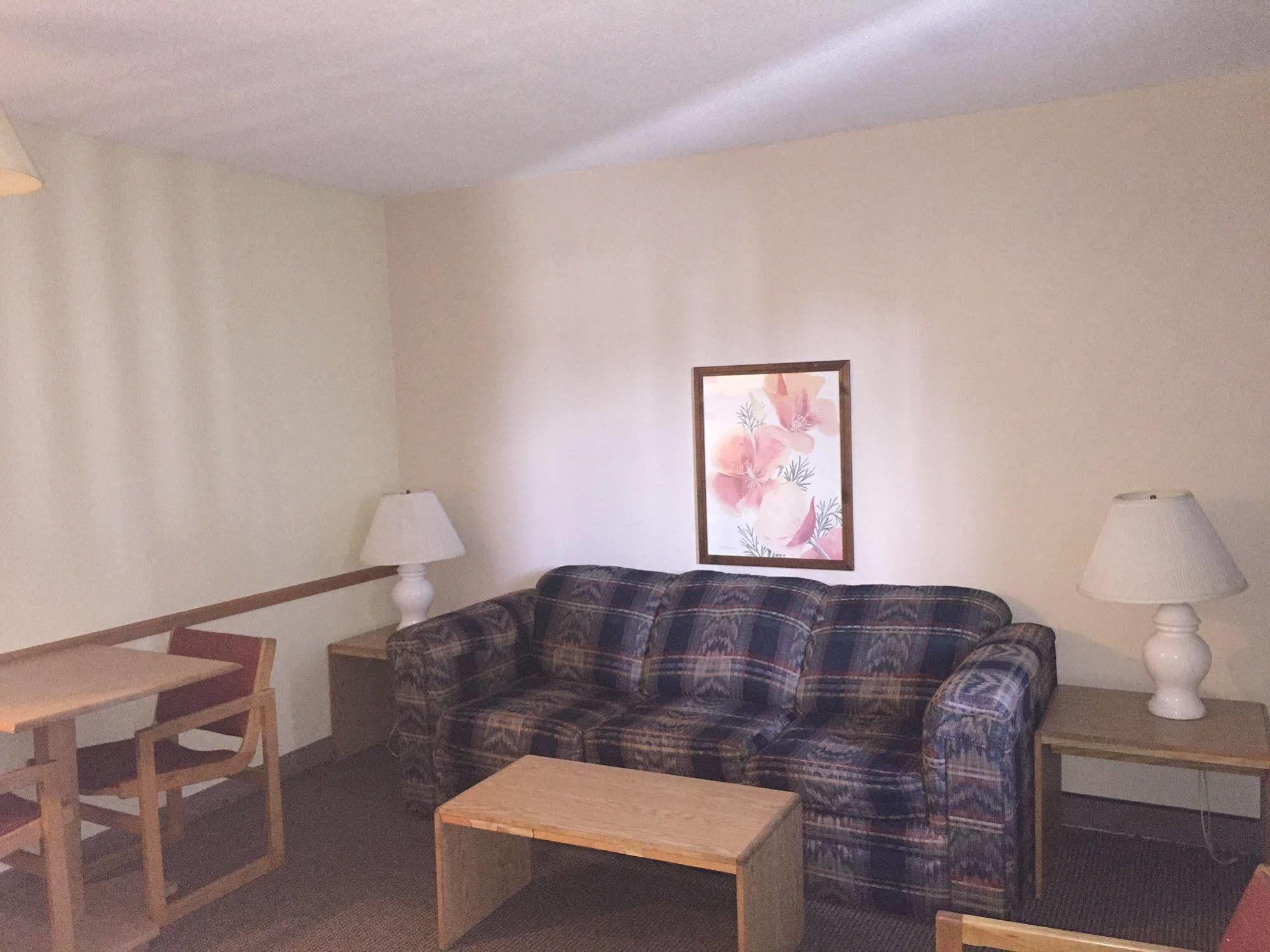 Tyee Village Motel Port Alberni Exterior foto