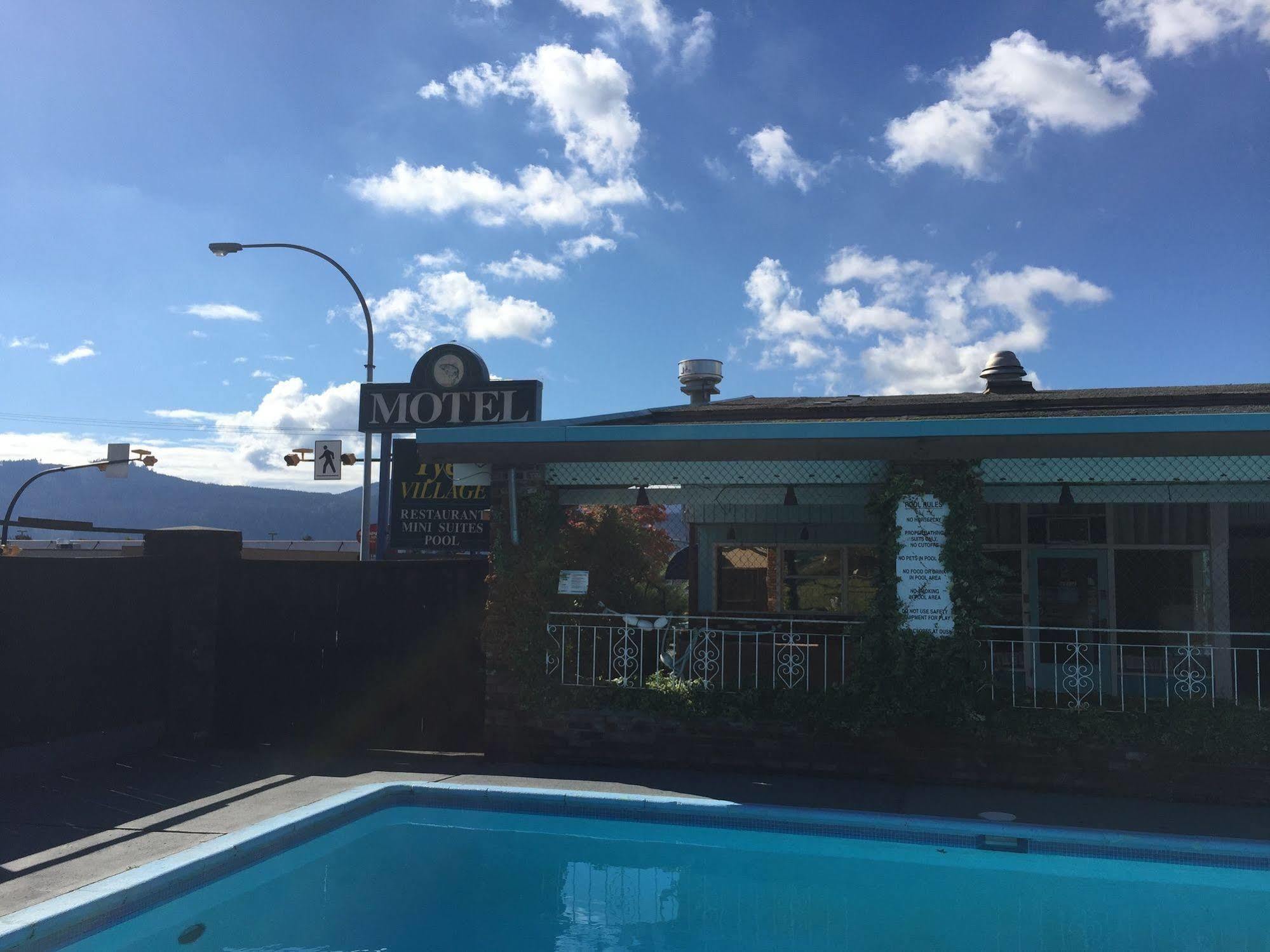 Tyee Village Motel Port Alberni Exterior foto